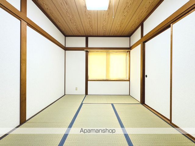 メゾン日果里NO.8の内装写真