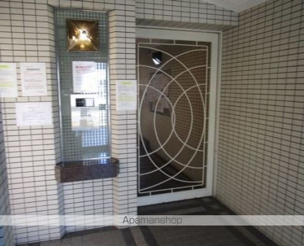 メゾン・ド・水前寺の玄関写真