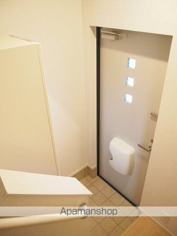 シャイニーの内装写真