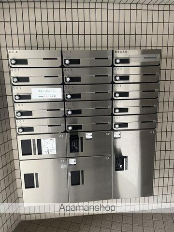 TRUST VALUE西荻窪の玄関写真