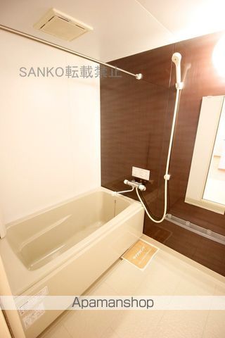 コモドNIの内装写真
