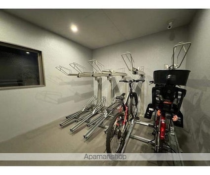 Ｆｅｌｉｃｅ　Ｐｒｅｎｄｒｅ[1LDK/40.02m2]の駐車場3