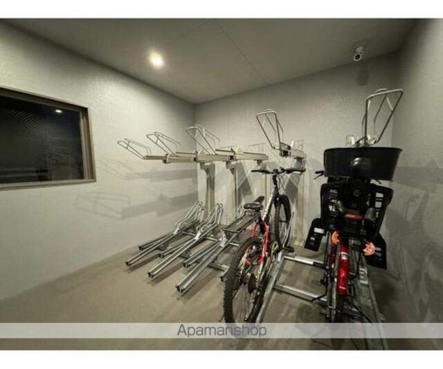 Ｆｅｌｉｃｅ　Ｐｒｅｎｄｒｅ[1LDK/40.02m2]の駐車場3