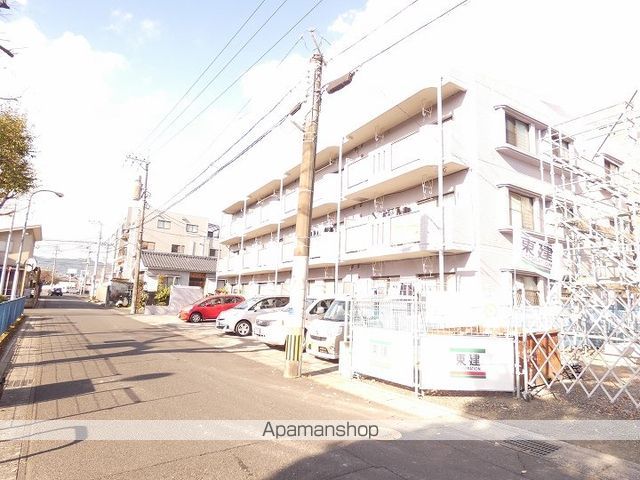 パークサイド吉留の外観写真