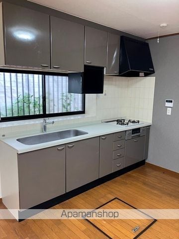 西武鉄道国分寺線 鷹の台駅 徒歩18分 2階建 築30年の内装写真