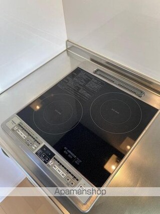 Ｉ・セレブ香川町Ａ・Ｂ[2LDK/62.89m2]の内装2