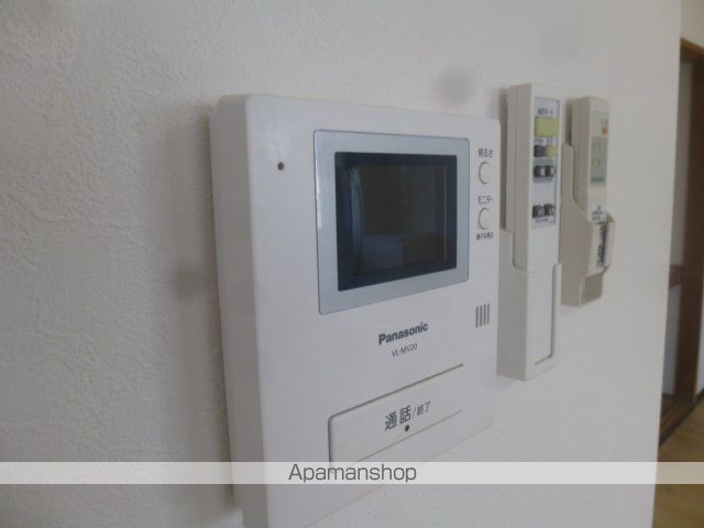 スクーデリア518の内装写真