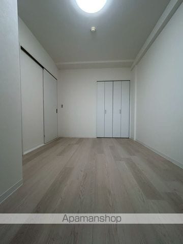 フロンティアタワー難波EASTグランソレイユ日本橋の内装写真