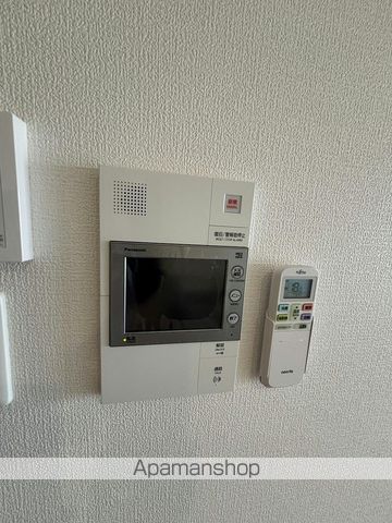 セレニテ江坂グランデの内装写真