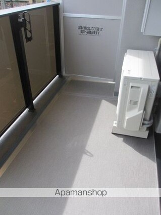 東京都墨田区向島３丁目[1LDK/32.71m2]のバルコニー