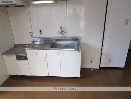 クリスタル山内[1DK/35m2]の内装4