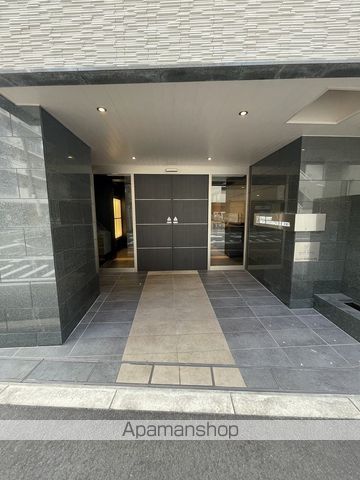 ESTEMCOURT梅田茶屋町IIINEXTAの玄関写真