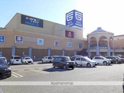 エクセラン[1LDK/50.16m2]の周辺3