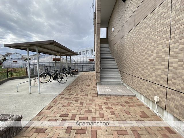 グランディール ステージの玄関写真