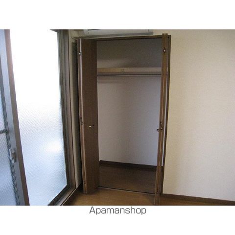 アンプルール フェール SEREINの内装写真