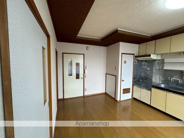 南6条ハイツB棟の内装写真