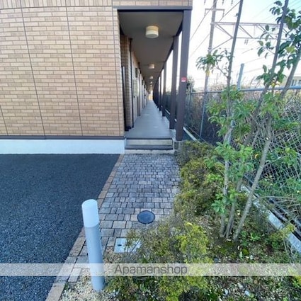 アラモード[1LDK/40.07m2]のエントランス2