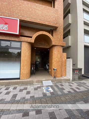 ヴィラ丸本の玄関写真