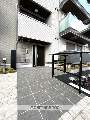 DーROOM NANKAIの玄関写真