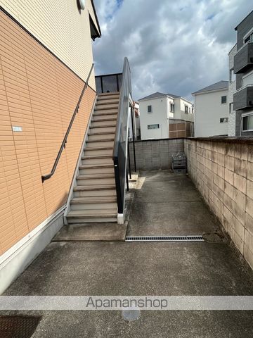 ウエスト・パディの玄関写真