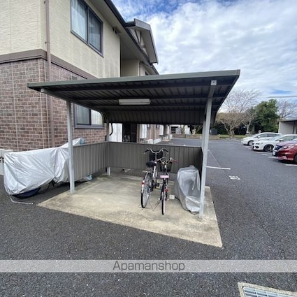 クラージュ　Ｂ棟[2DK/50.4m2]のエントランス1