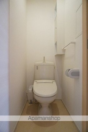 アルファ[1LDK/44.18m2]のトイレ