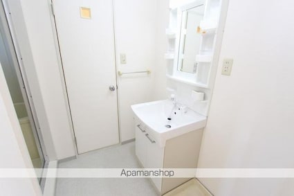 ロイヤルコート円座[2LDK/53.73m2]の内装3