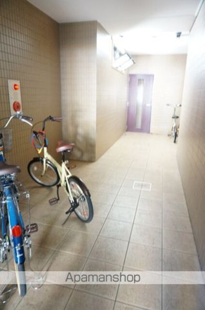 勝山町バートン[1K/37.62m2]の外観2
