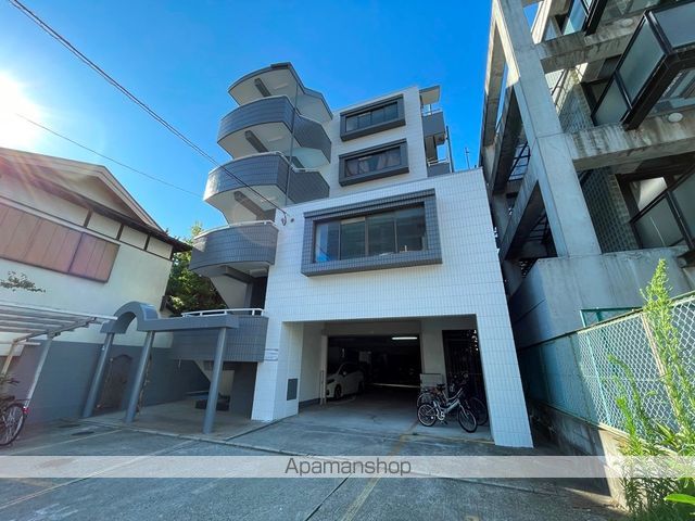 Lakia Apartment夙川の外観写真