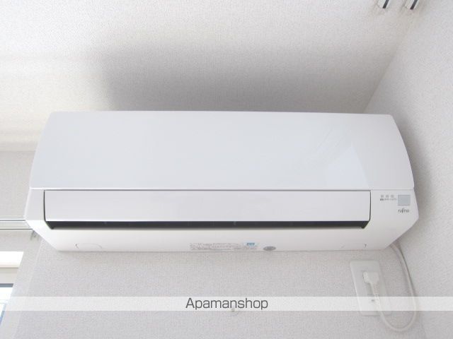 クレシェンテSの内装写真