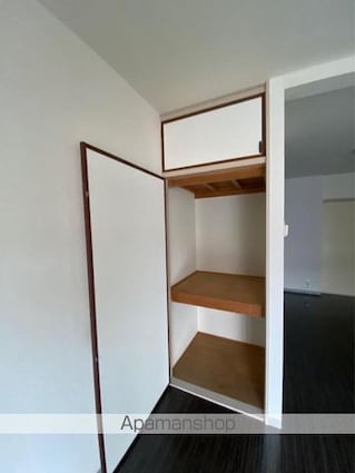 めぞん寺井[2LDK/50.51m2]の収納