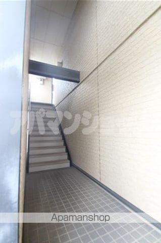 レオパレスエクセランの玄関写真