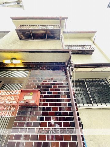 中宮3丁目貸家の外観写真