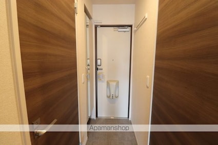 Ｓｕｒｐｒｉｓｅ　Ｓｐａｃｅ　Ｓａｎｔａ　ＧＳ[2LDK/49.05m2]の玄関