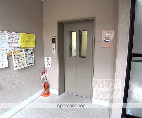 嶋津マンションの玄関写真