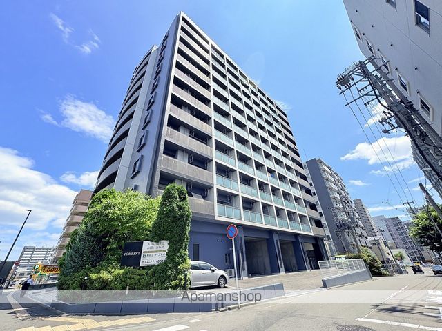レジディア榴岡 ウエスト棟の外観写真