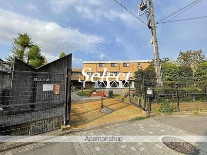 ベイフラット南太田[1R/16.01m2]の周辺6