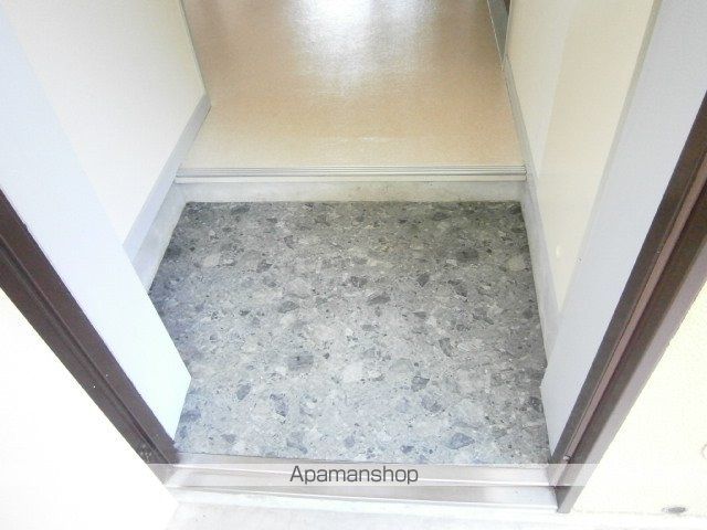 中央本線 甲府駅 徒歩42分 3階建 築39年の内装写真