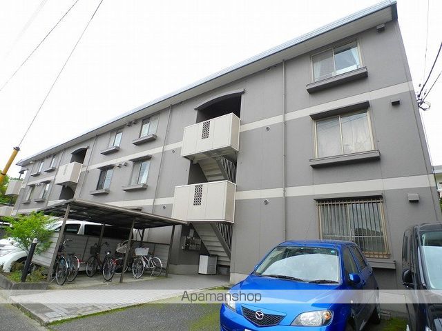 サンパレス横須賀の外観写真