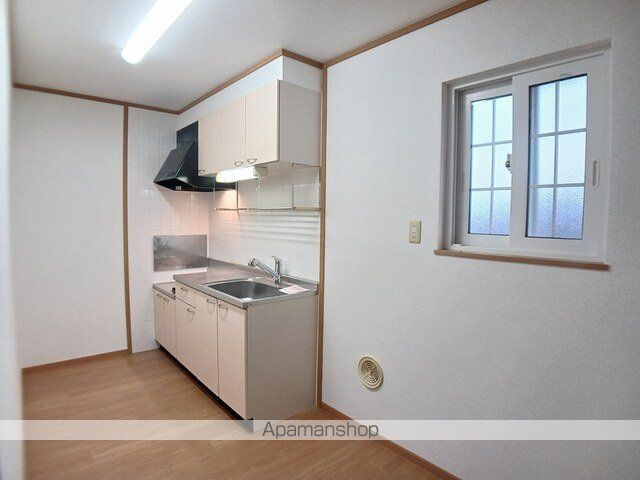 apartment 山形県東村山郡中山町大字長崎4270-5
長崎の賃貸情報を見る
物件地図