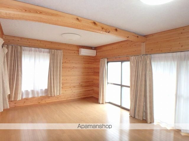 平田東戸建の内装写真
