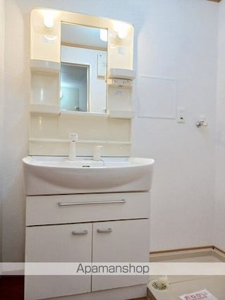 ガーデンスクエア片倉[2LDK/57.22m2]の洗面所