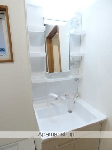 ブリヨン手形の内装写真