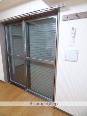 クリスタルコートESAKAの内装写真