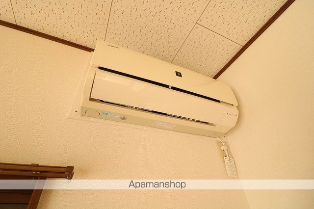 横山町堀内貸家の内装写真