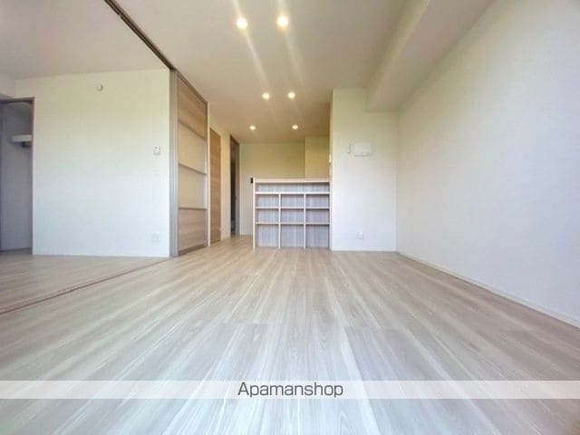 コンフォール マークの内装写真