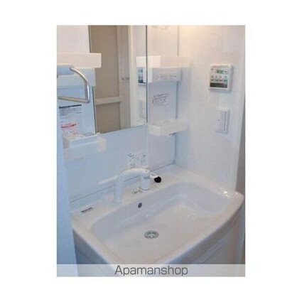 ＬＯＨＡＳ上井草[1K/37.83m2]の洗面所