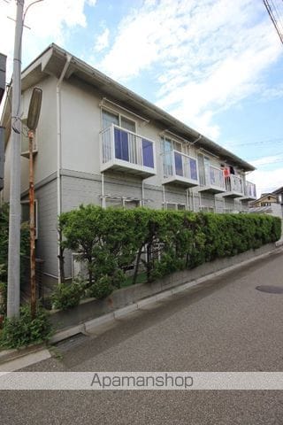 クレスト田町A棟の外観写真
