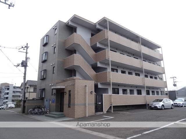 ボヌール泉中央の外観写真
