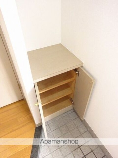 菱和パレス三軒茶屋[1K/25.19m2]の玄関